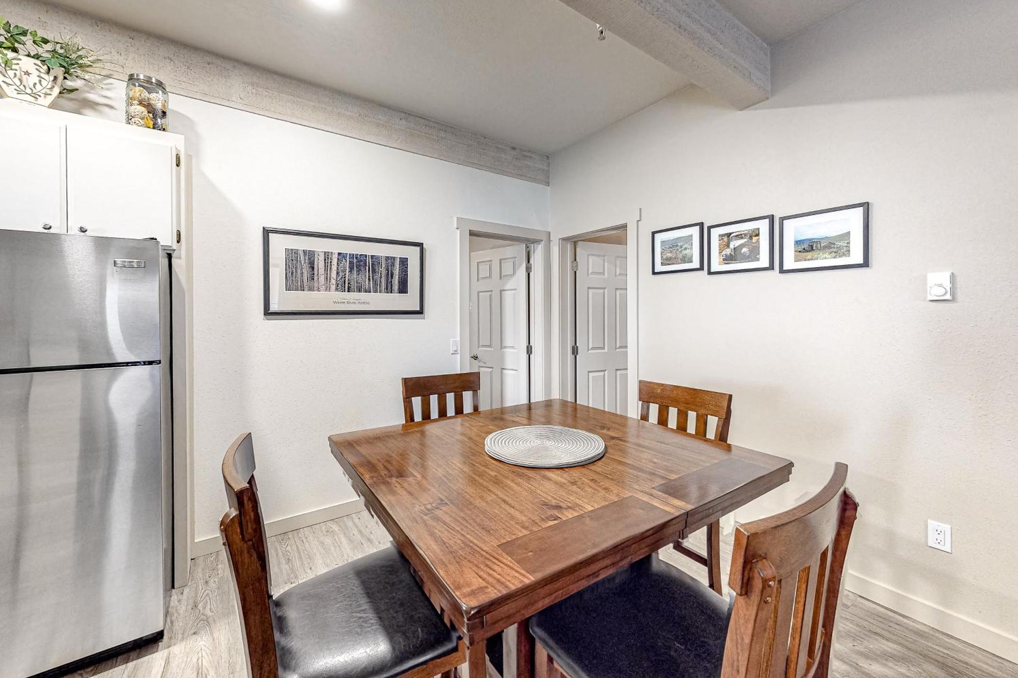 Ketchum Getaways Apartment Room photo