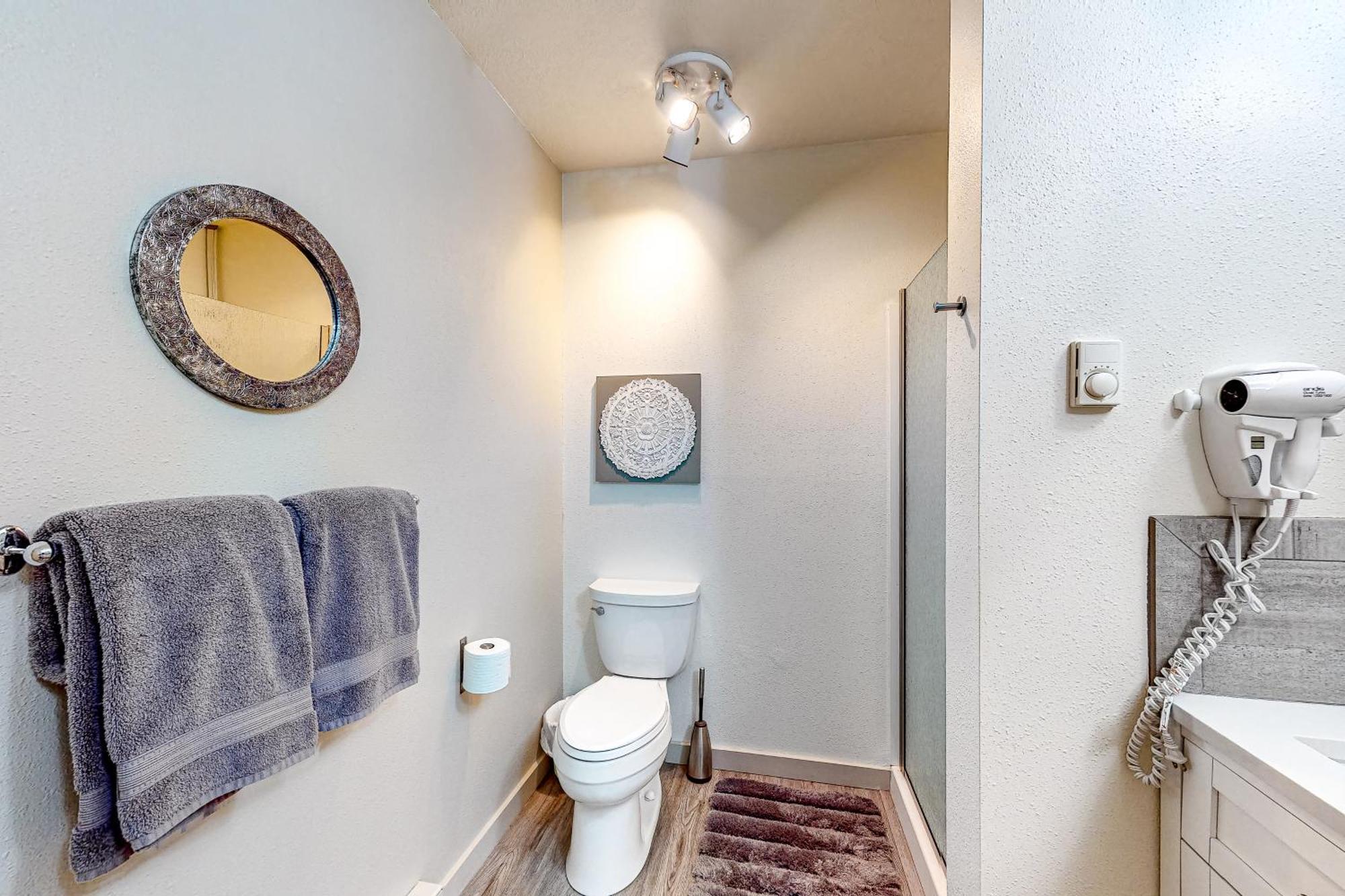 Ketchum Getaways Apartment Room photo