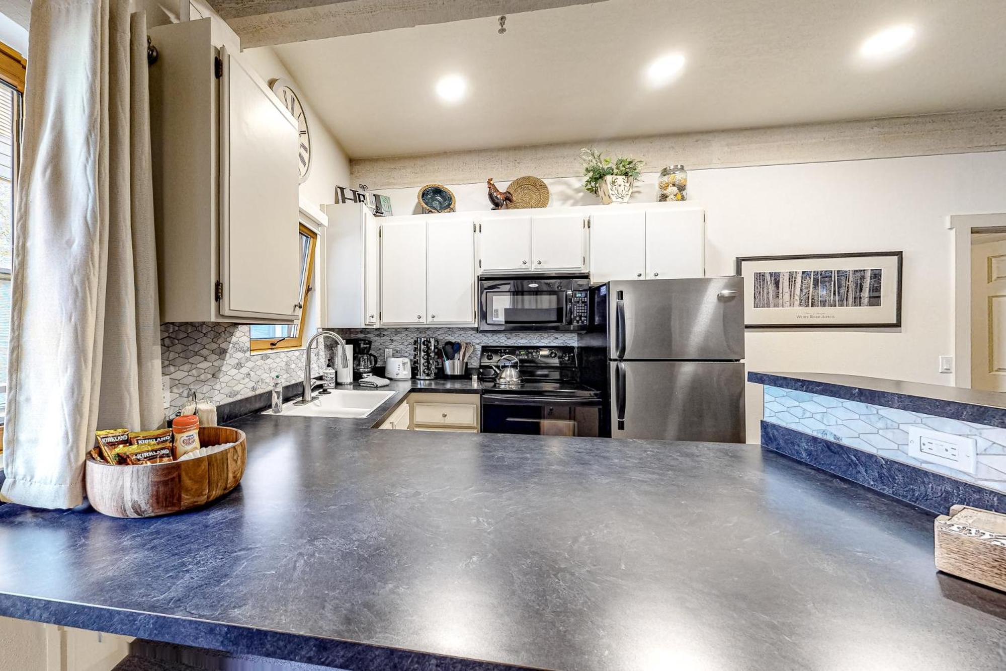 Ketchum Getaways Apartment Room photo